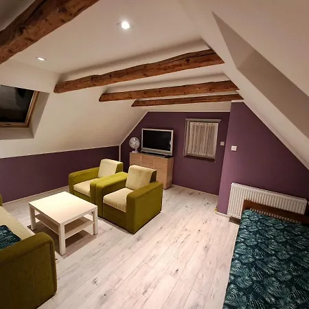 Zakatek Apartment